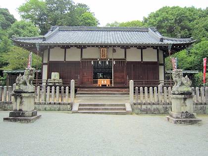 長尾神社拝殿