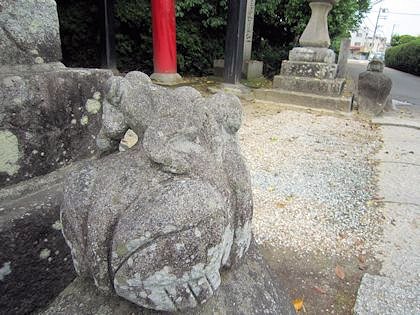 長尾神社の蛙
