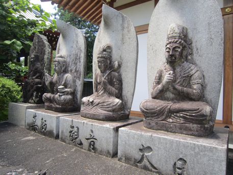 久米寺の石仏