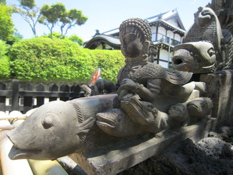 久米寺の手水