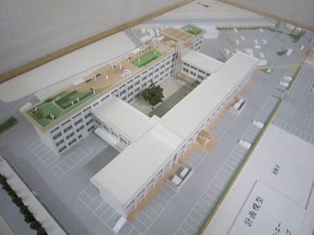 橿原総合庁舎屋上庭園の模型