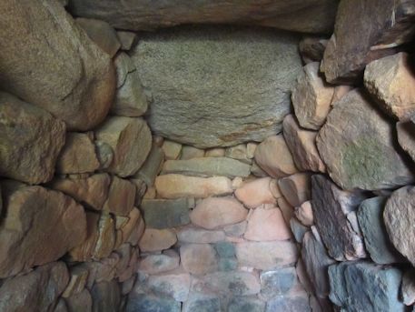 珠城山１号墳の石室