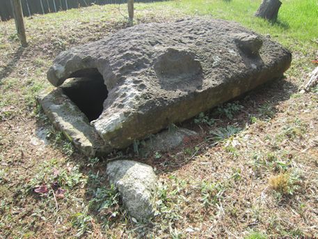 兜塚古墳の家形石棺