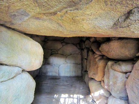 沼山古墳の横穴式石室