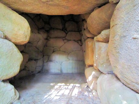 沼山古墳の横穴式石室
