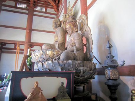喜光寺金堂の仏像群