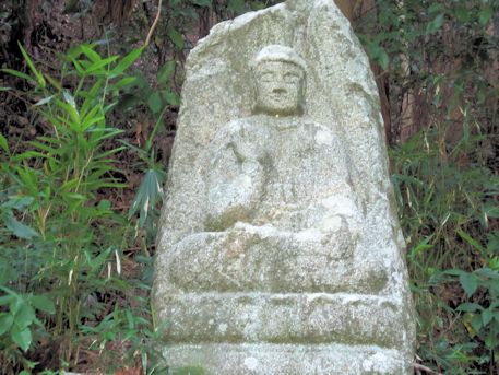 談山神社西大門跡の石仏