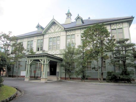 奈良女子大学記念館